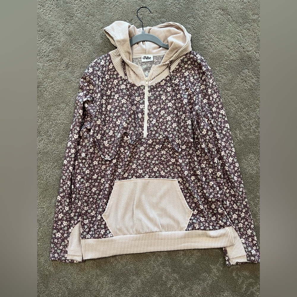 Pulse Floral Hoodie with Cream Accents